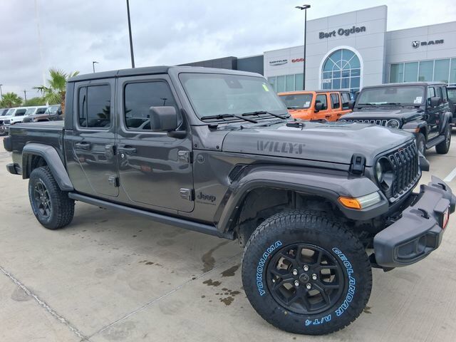2024 JEEP Gladiator