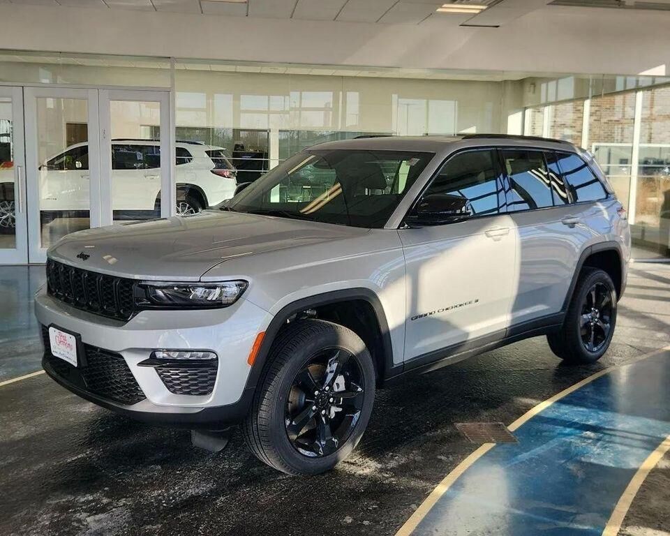 2025 JEEP Grand Cherokee