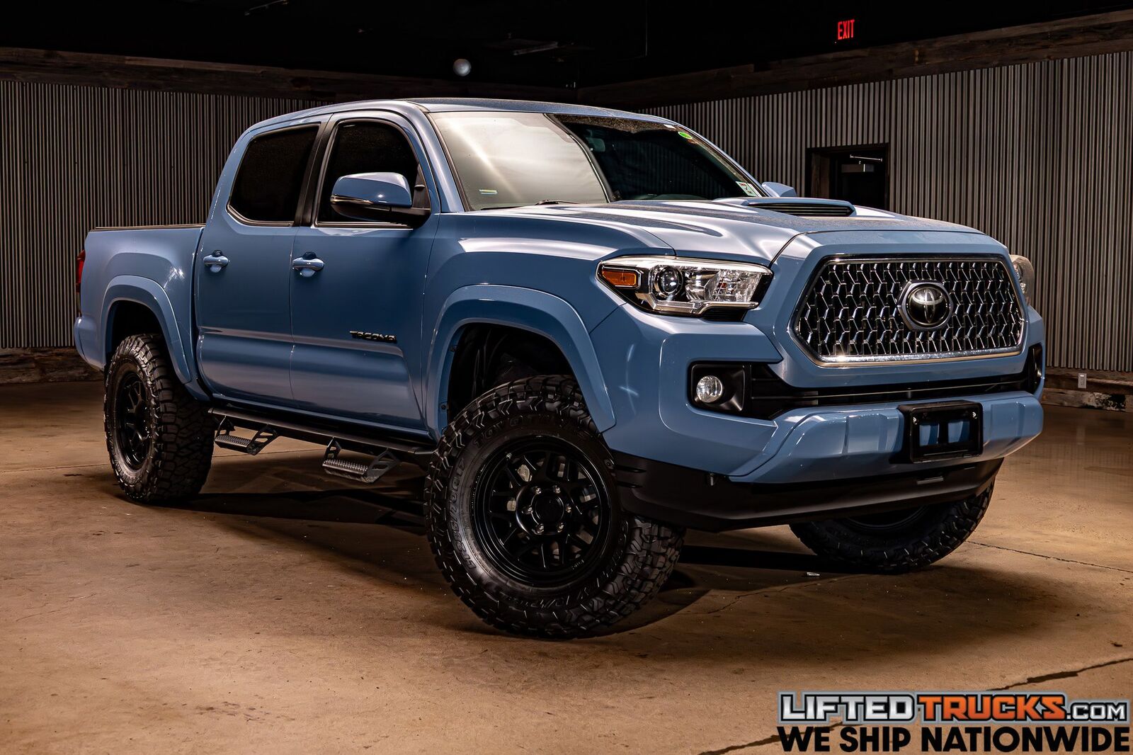 2019 TOYOTA Tacoma