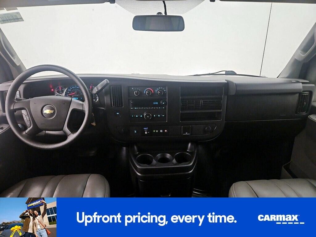 2019 CHEVROLET Express