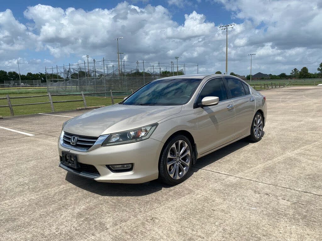 2013 HONDA Accord