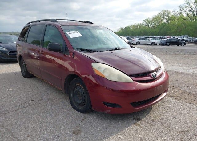 2007 TOYOTA Sienna