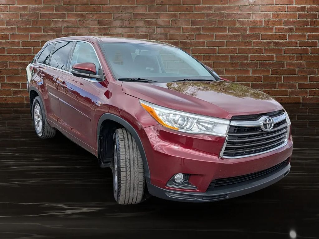 2014 TOYOTA Highlander
