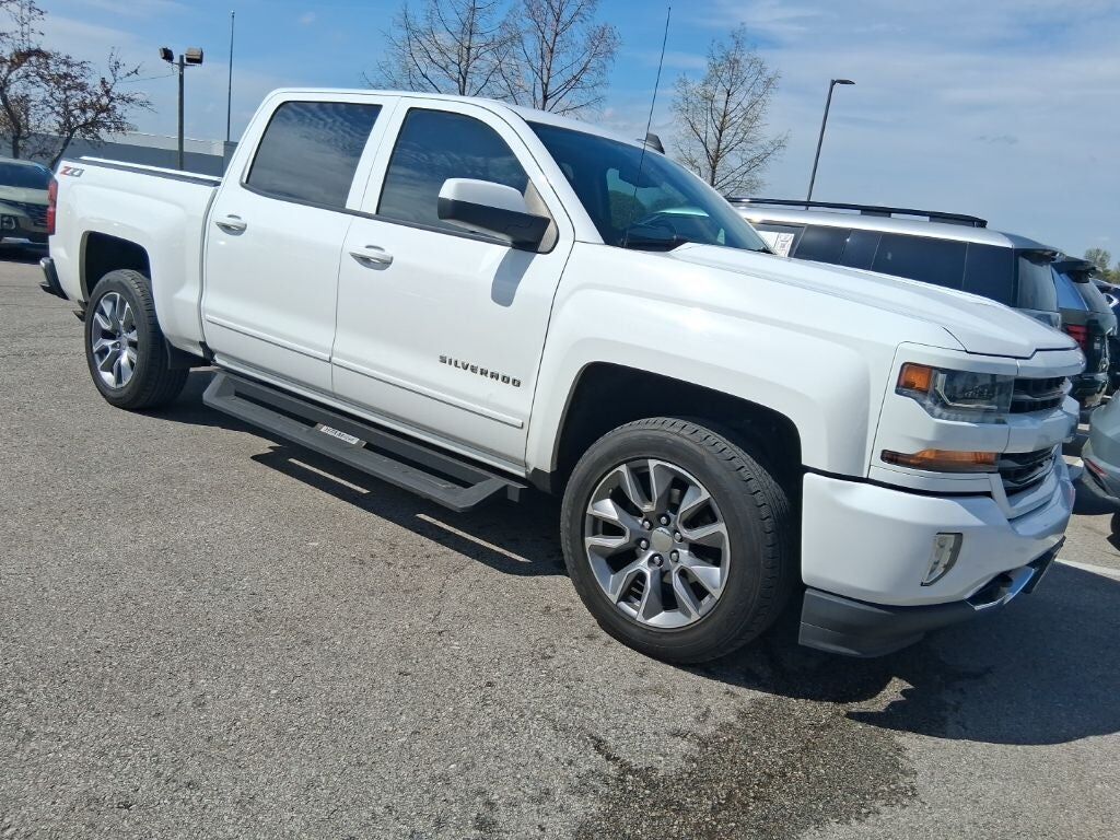 2018 CHEVROLET Silverado