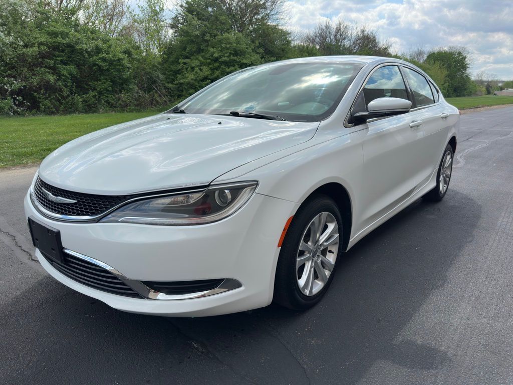 2016 CHRYSLER 200