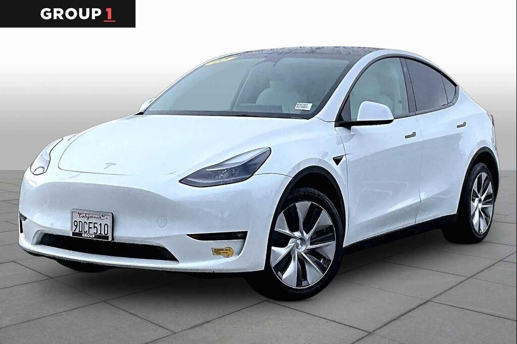 2022 TESLA Model Y