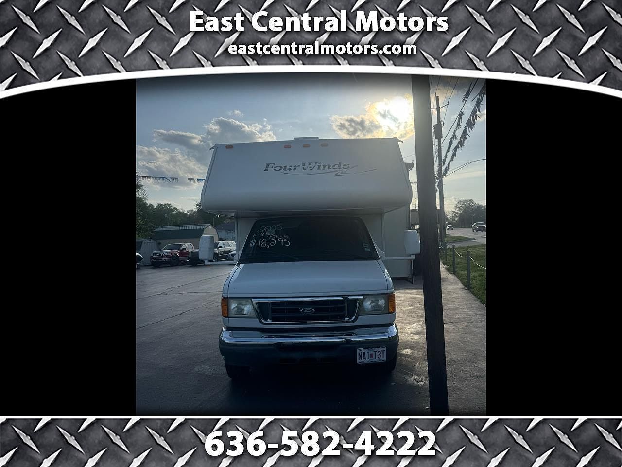 2005 FORD E-450