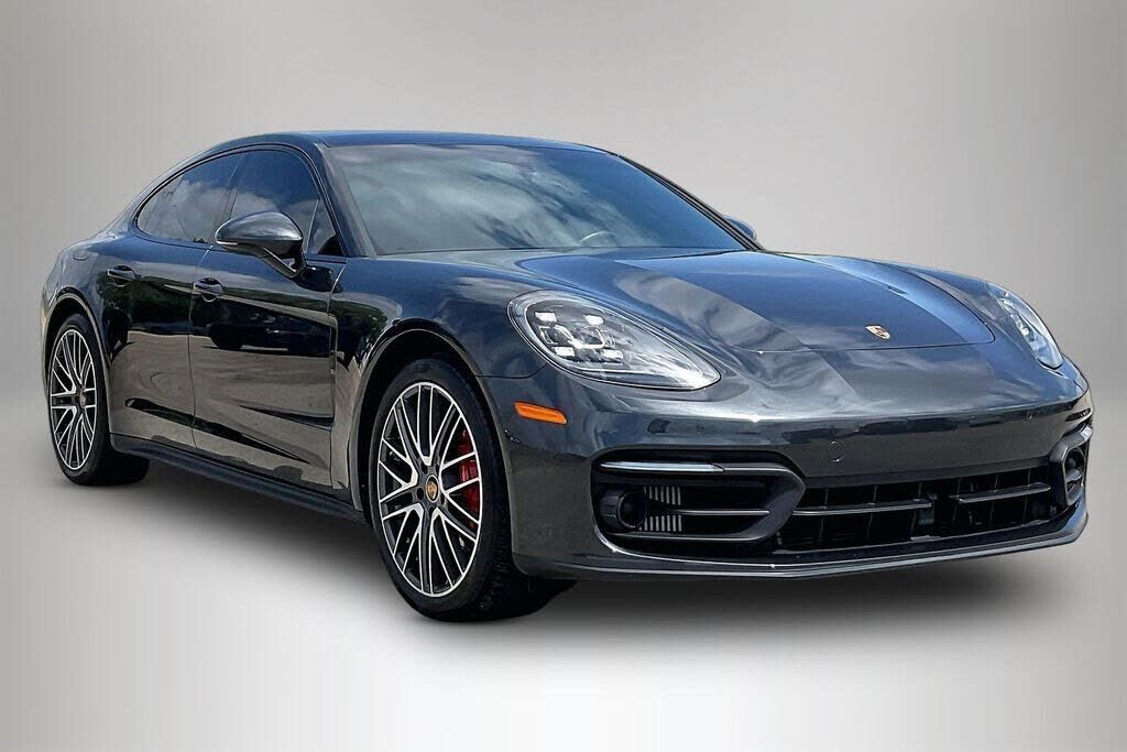 2021 PORSCHE Panamera