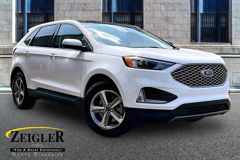 2023 FORD Edge