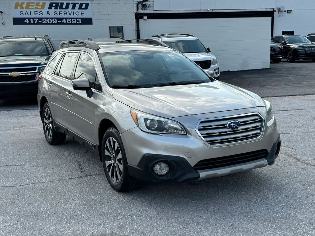 2015 SUBARU Outback