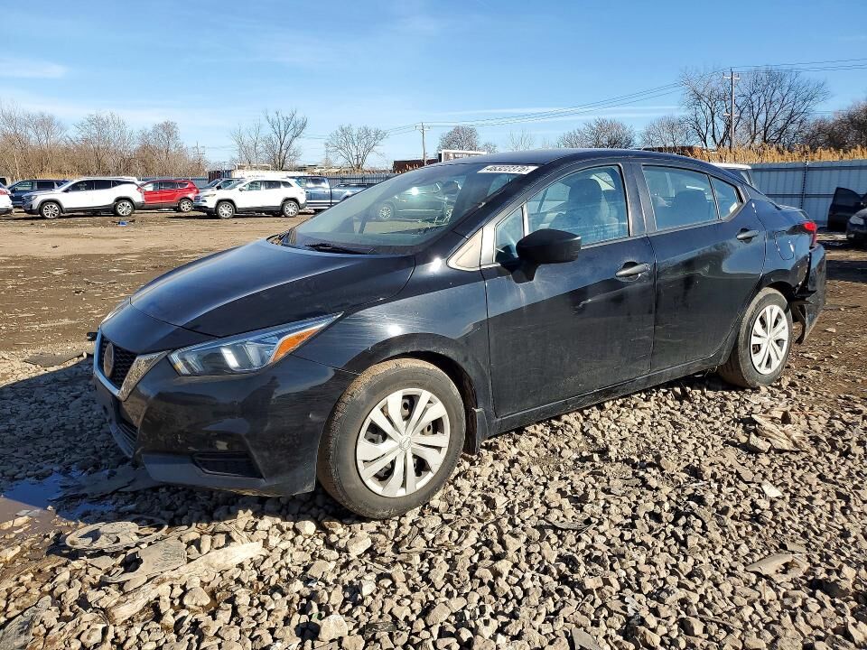 2021 NISSAN Versa