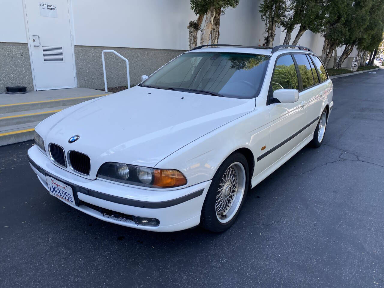 2000 BMW 5 Series