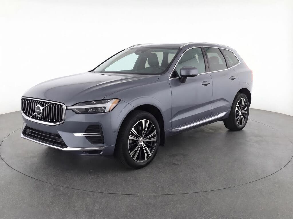 2023 VOLVO XC60