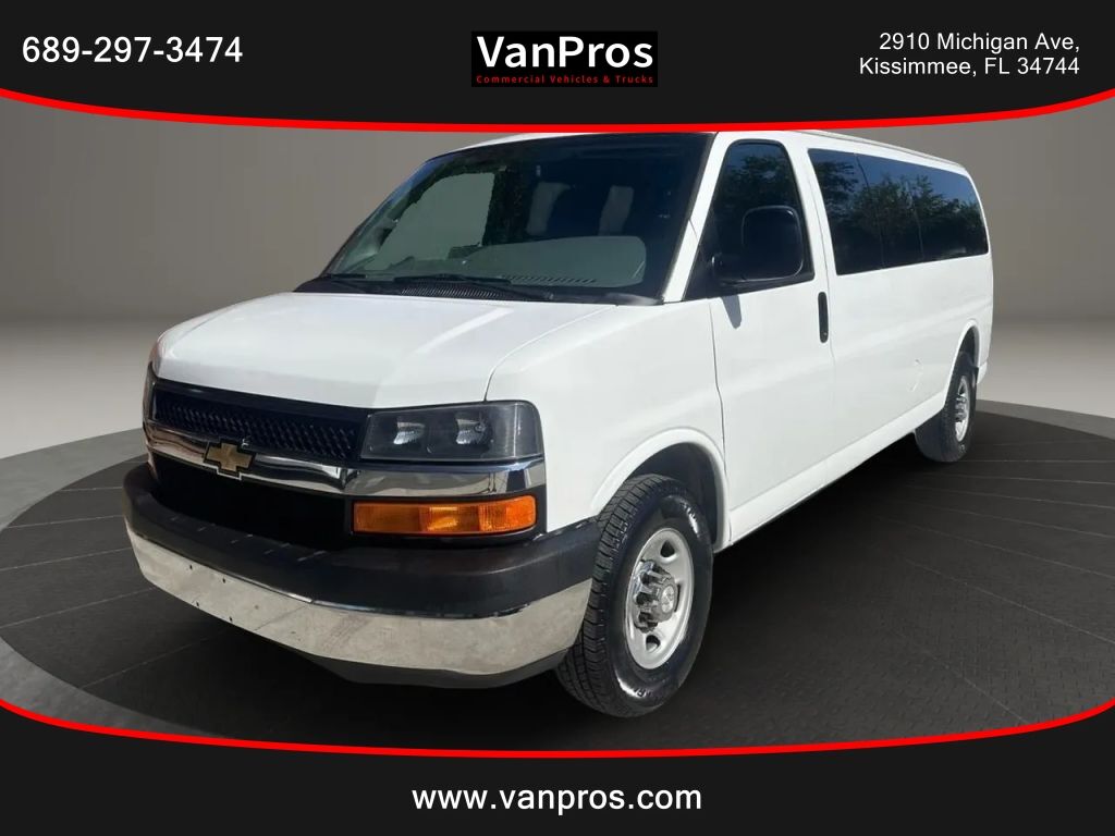 2017 CHEVROLET Express