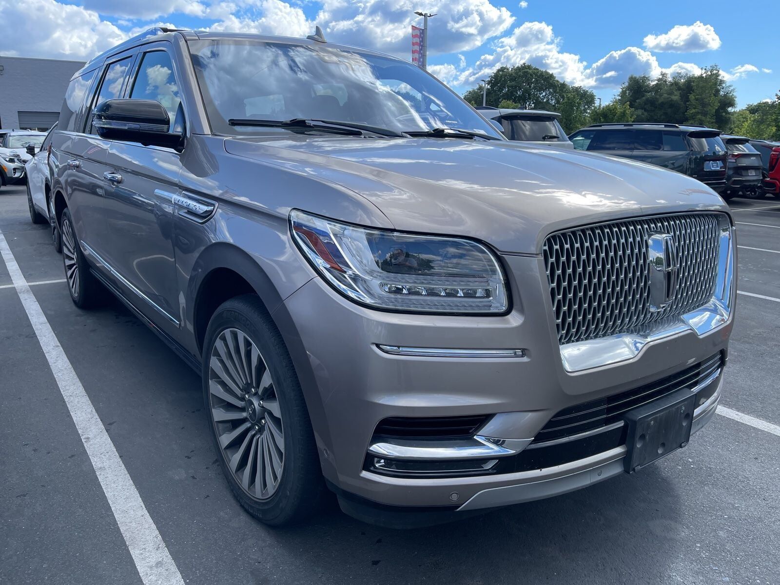2019 LINCOLN Navigator L