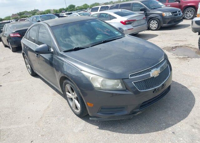 2013 CHEVROLET Cruze