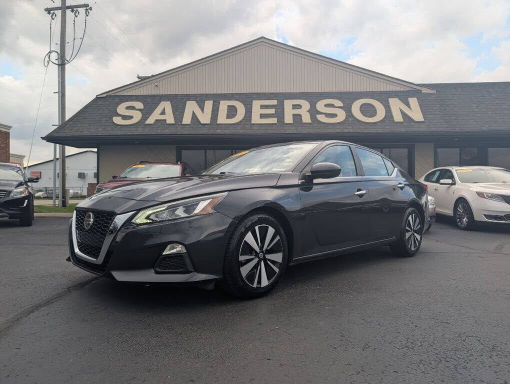 2021 NISSAN Altima