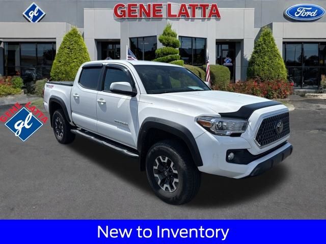 2018 TOYOTA Tacoma