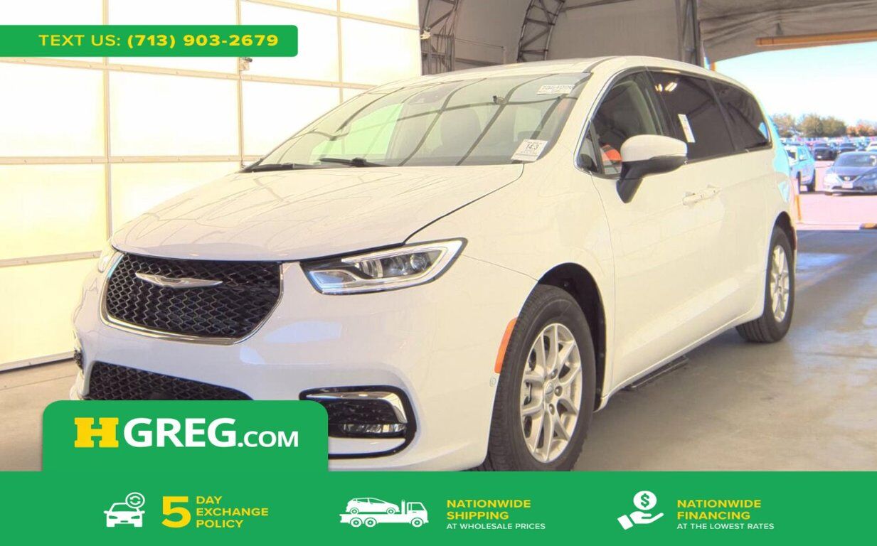 2023 CHRYSLER Pacifica