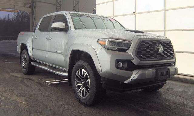 2022 TOYOTA Tacoma