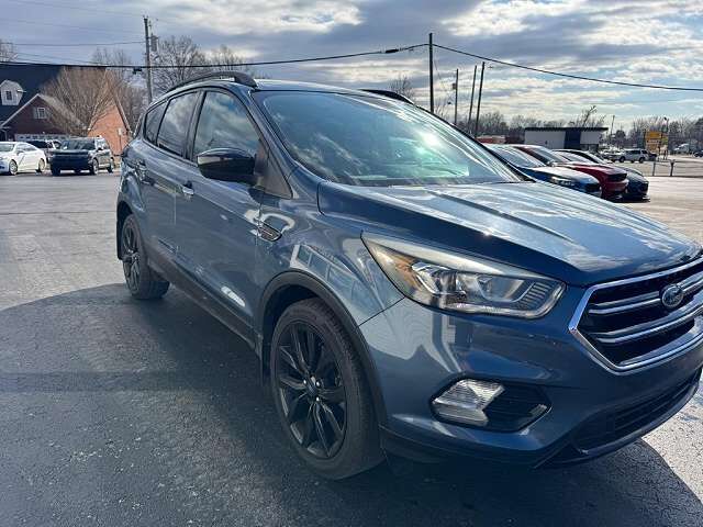 2018 FORD Escape