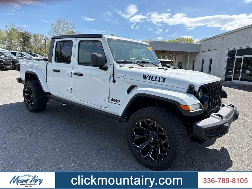 2022 JEEP Gladiator