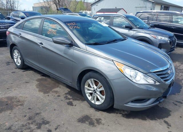 2013 HYUNDAI Sonata