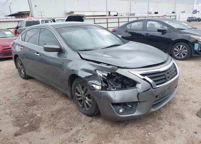 2015 NISSAN Altima