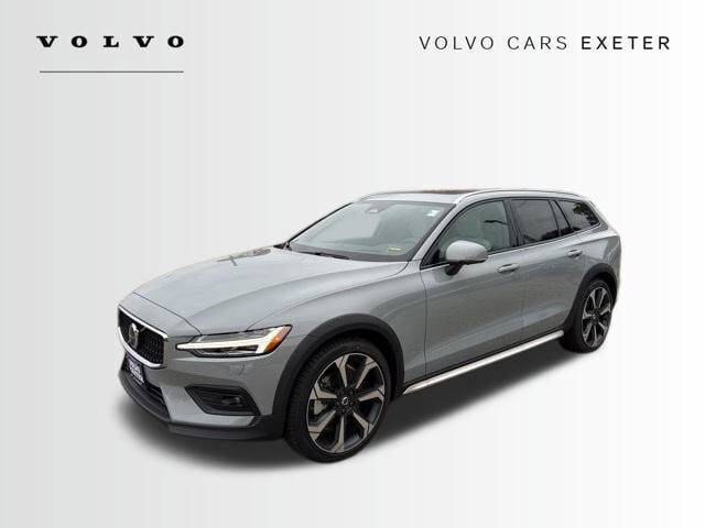 2026 VOLVO V60CC