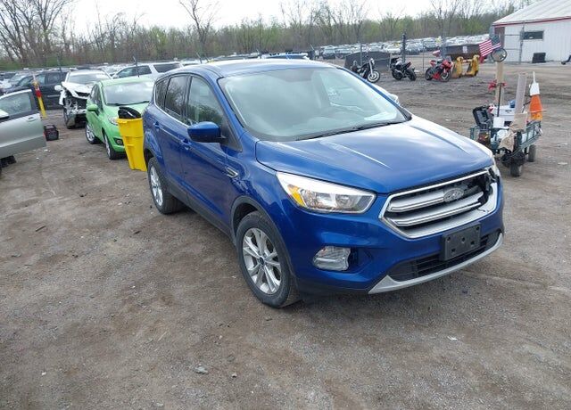 2017 FORD Escape