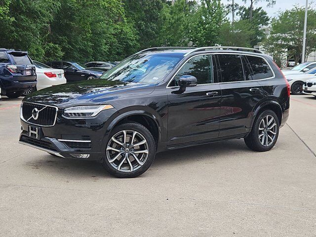 2017 VOLVO XC90