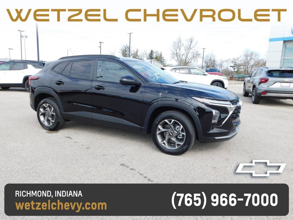 2026 CHEVROLET Trax
