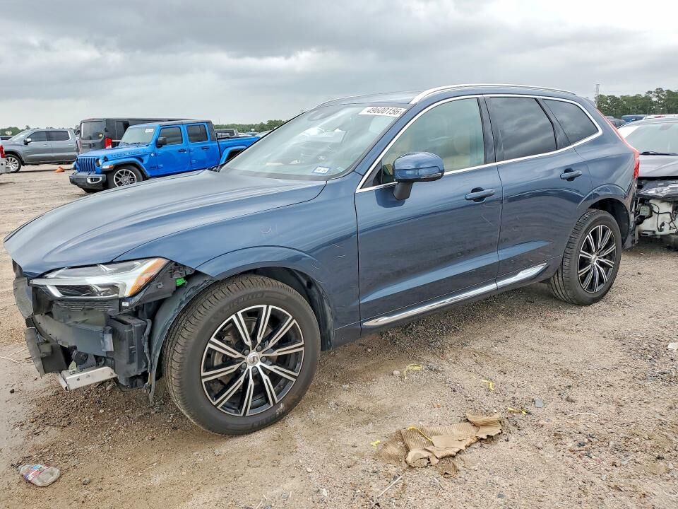 2020 VOLVO XC60