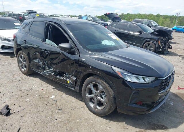 2024 FORD Escape