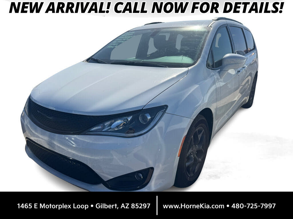 2019 CHRYSLER Pacifica