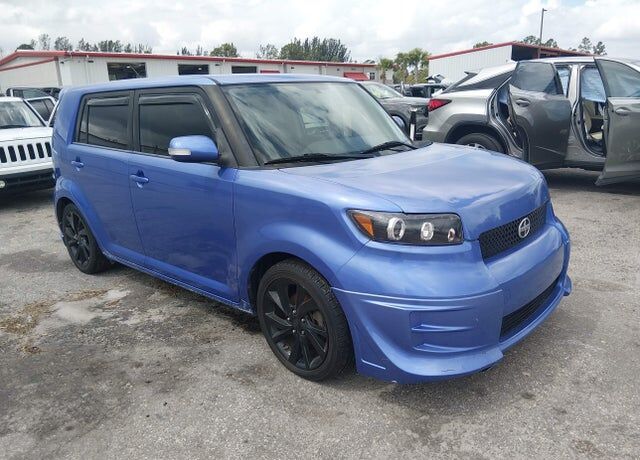 2010 TOYOTA SCION