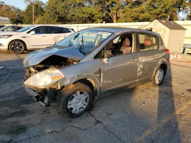 2011 NISSAN Versa