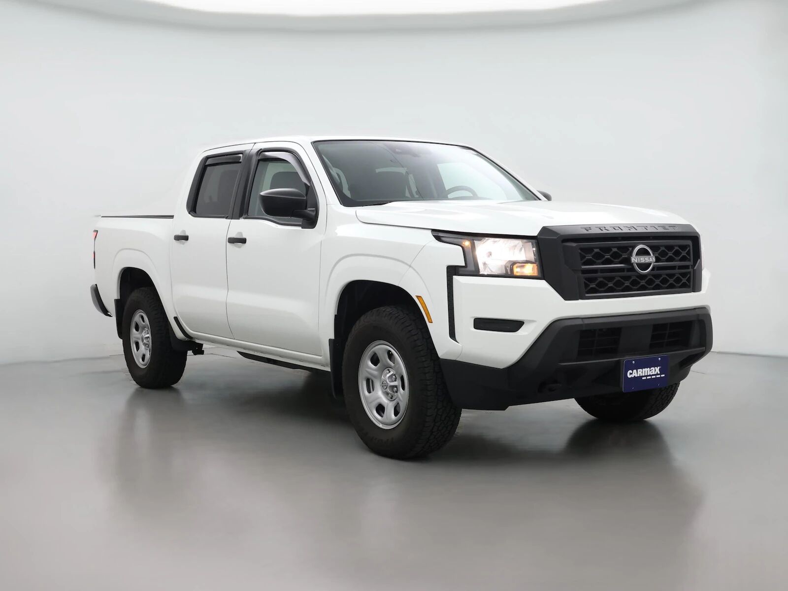 2024 NISSAN Frontier