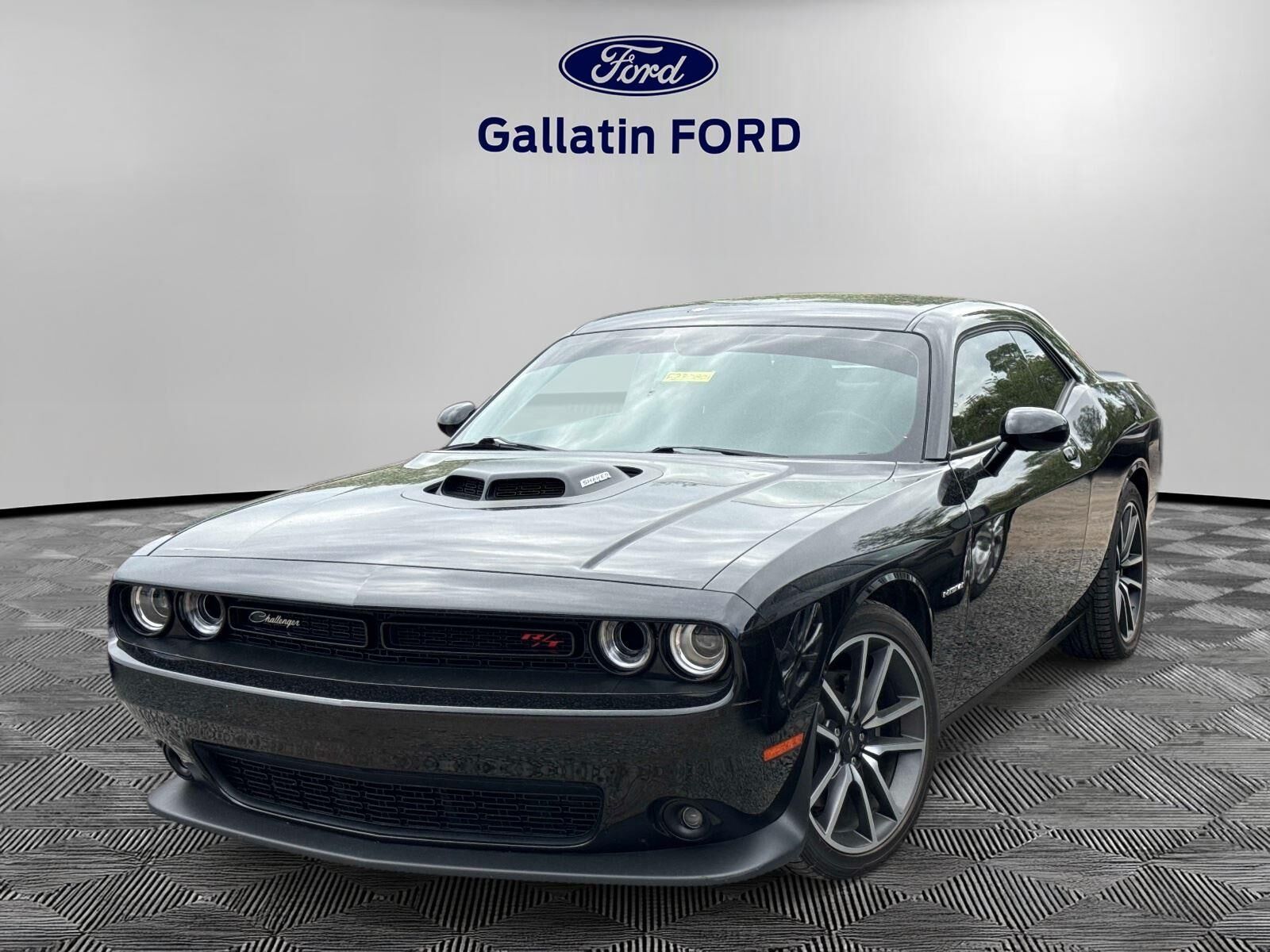 2022 DODGE Challenger