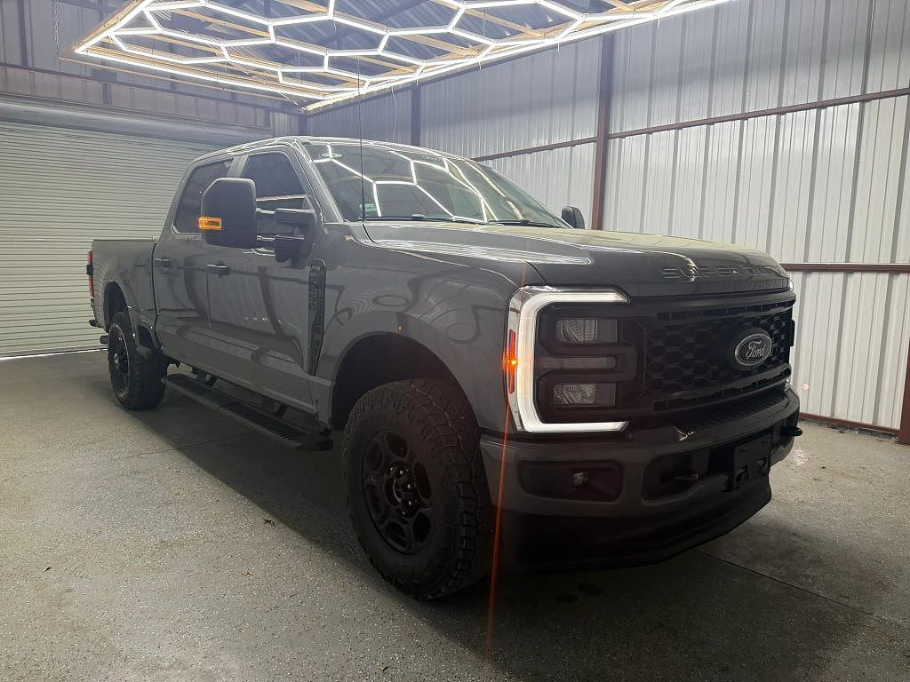 2024 FORD F-250