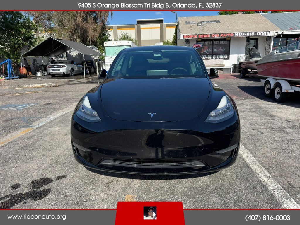 2021 TESLA Model Y