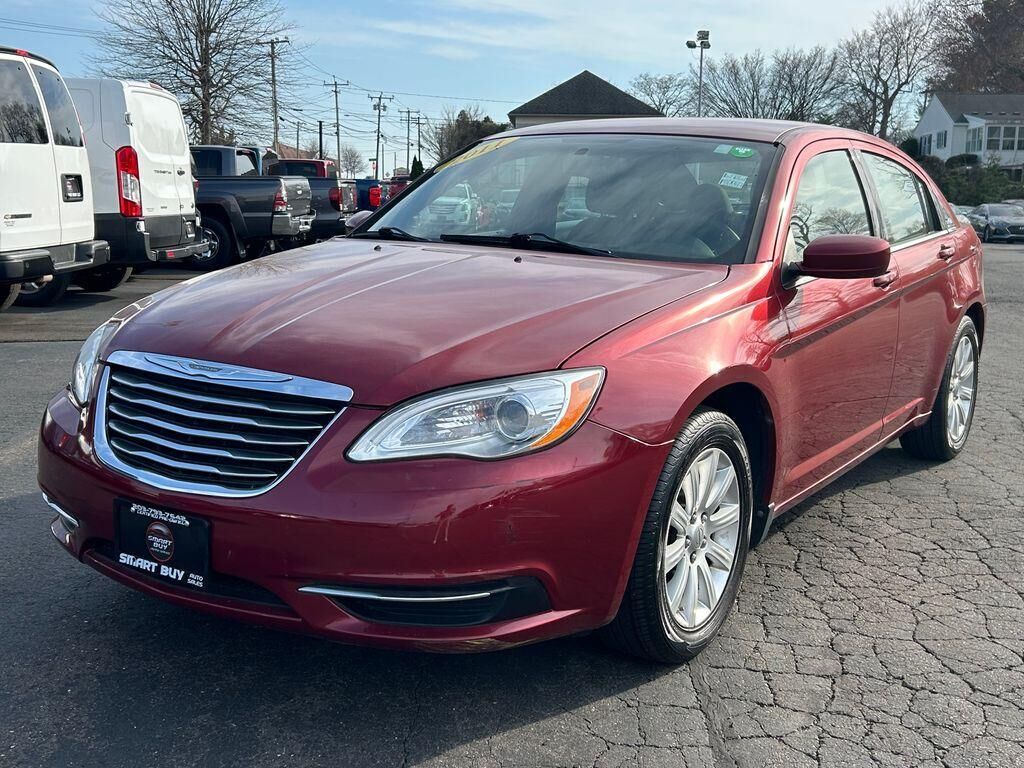 2011 CHRYSLER 200