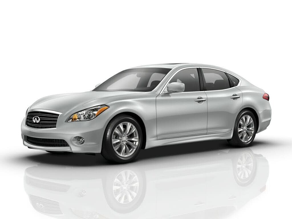 2013 INFINITI M37