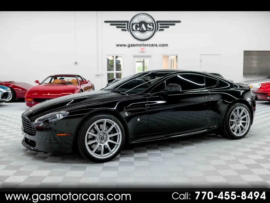 2011 ASTON MARTIN V8 Vantage