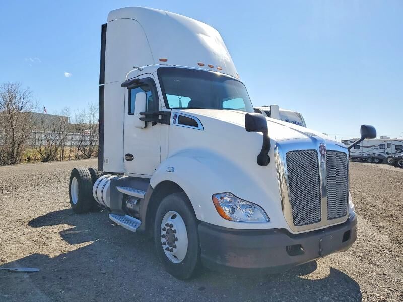 2016 KENWORTH T680