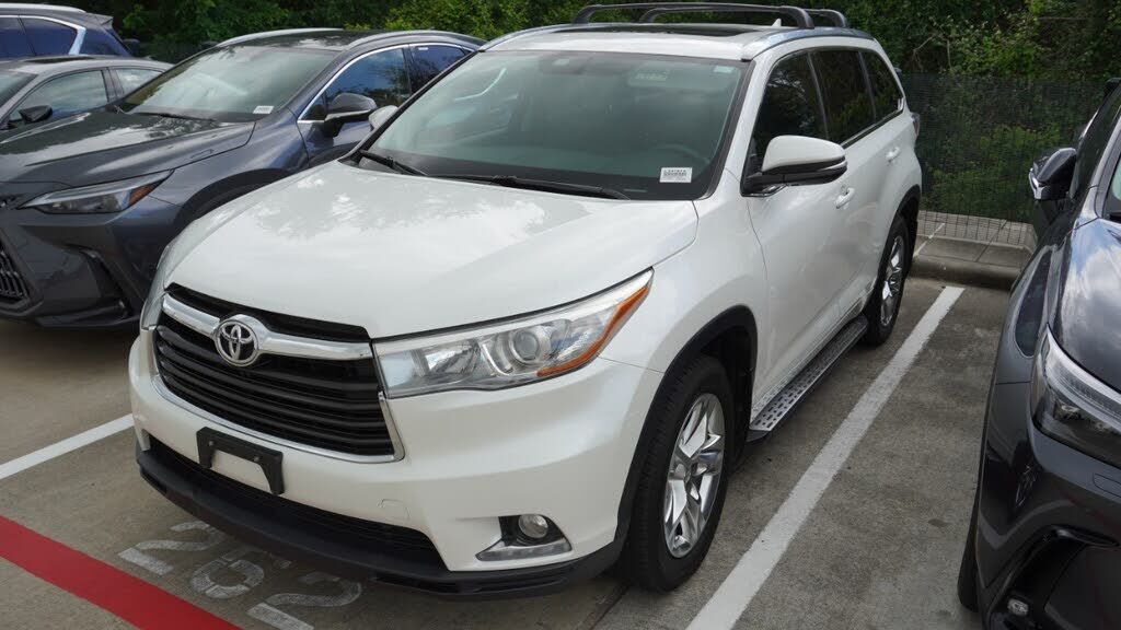 2015 TOYOTA Highlander