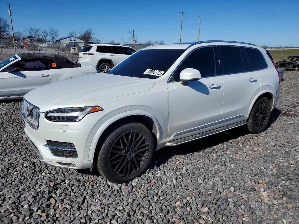 2016 VOLVO XC90