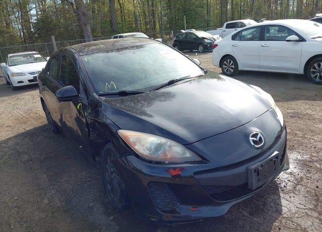 2012 MAZDA Mazda3