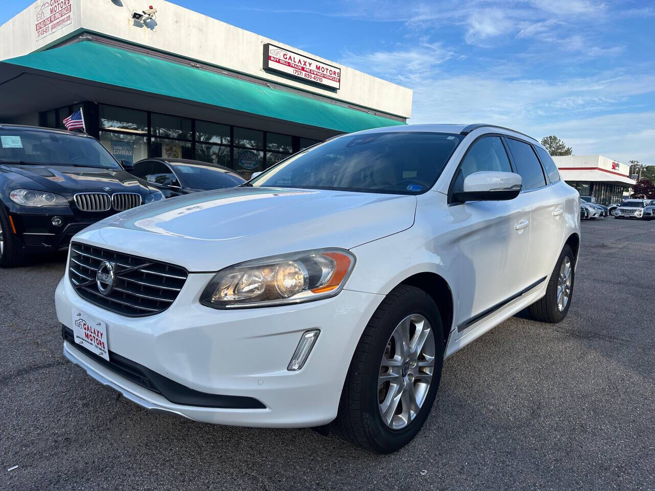 2015 VOLVO XC60