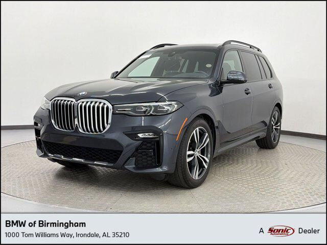 2022 BMW X7